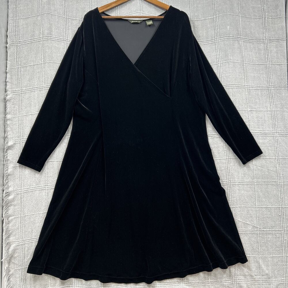 Eddie Bauer Black Velvet Dress Women's Plus 3X Faux Wrap V-Neck Long Sleeve Midi